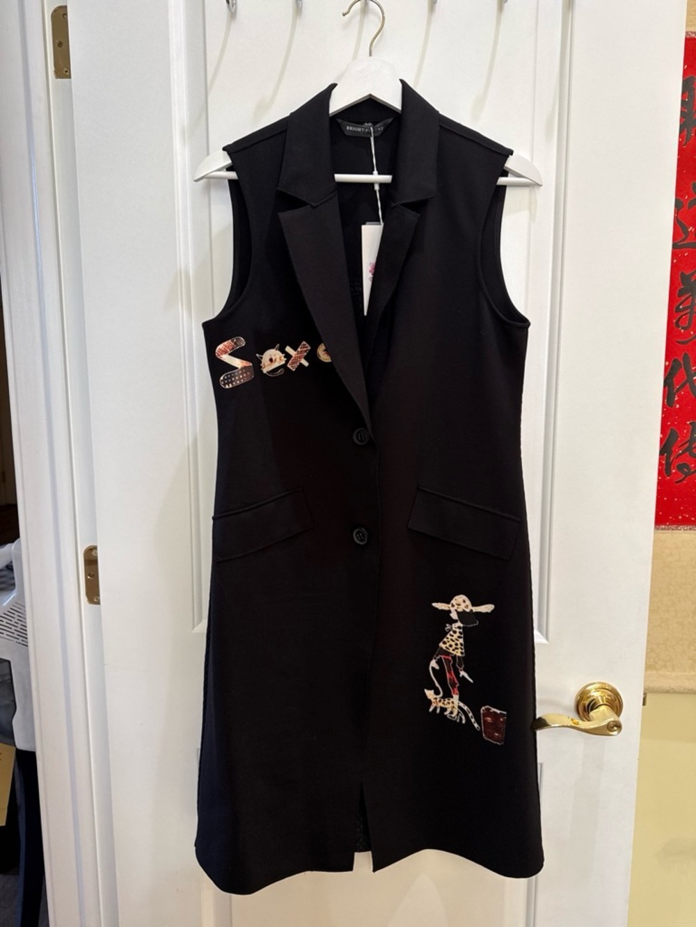 Sleeveless Black Embroidered Long Vest Jacket